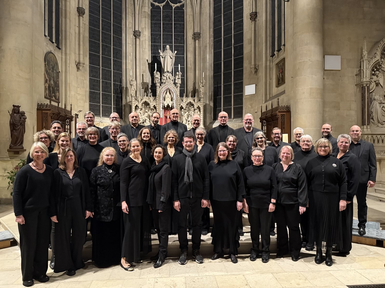 Der Westfälische Kammerchor Münster und sein künstlerischer Leiter Nicol Matt in St. Martinus, Nottuln